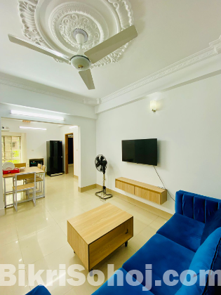 Furnished 2-Bedroom Apartment Rent in Bashundhara R/A